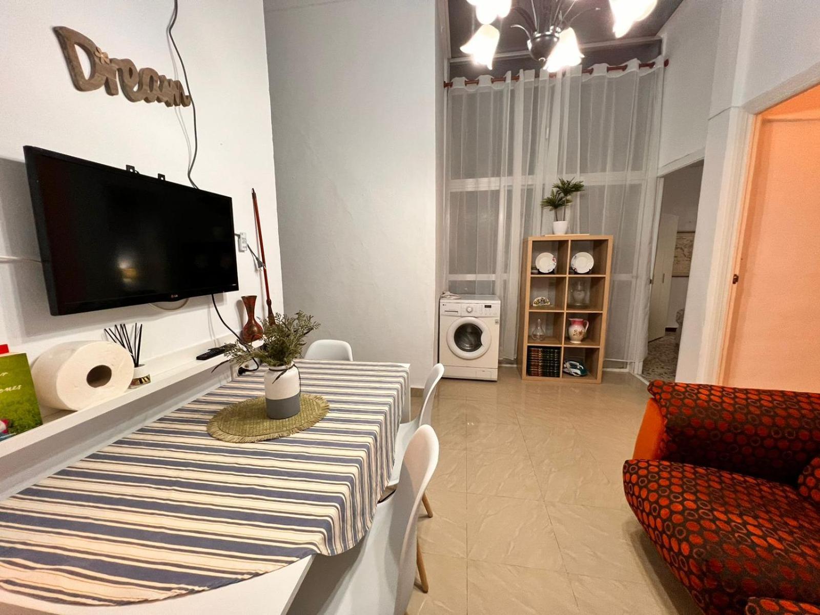 Apartments San Lorenzo Fresh セビリア 部屋 写真