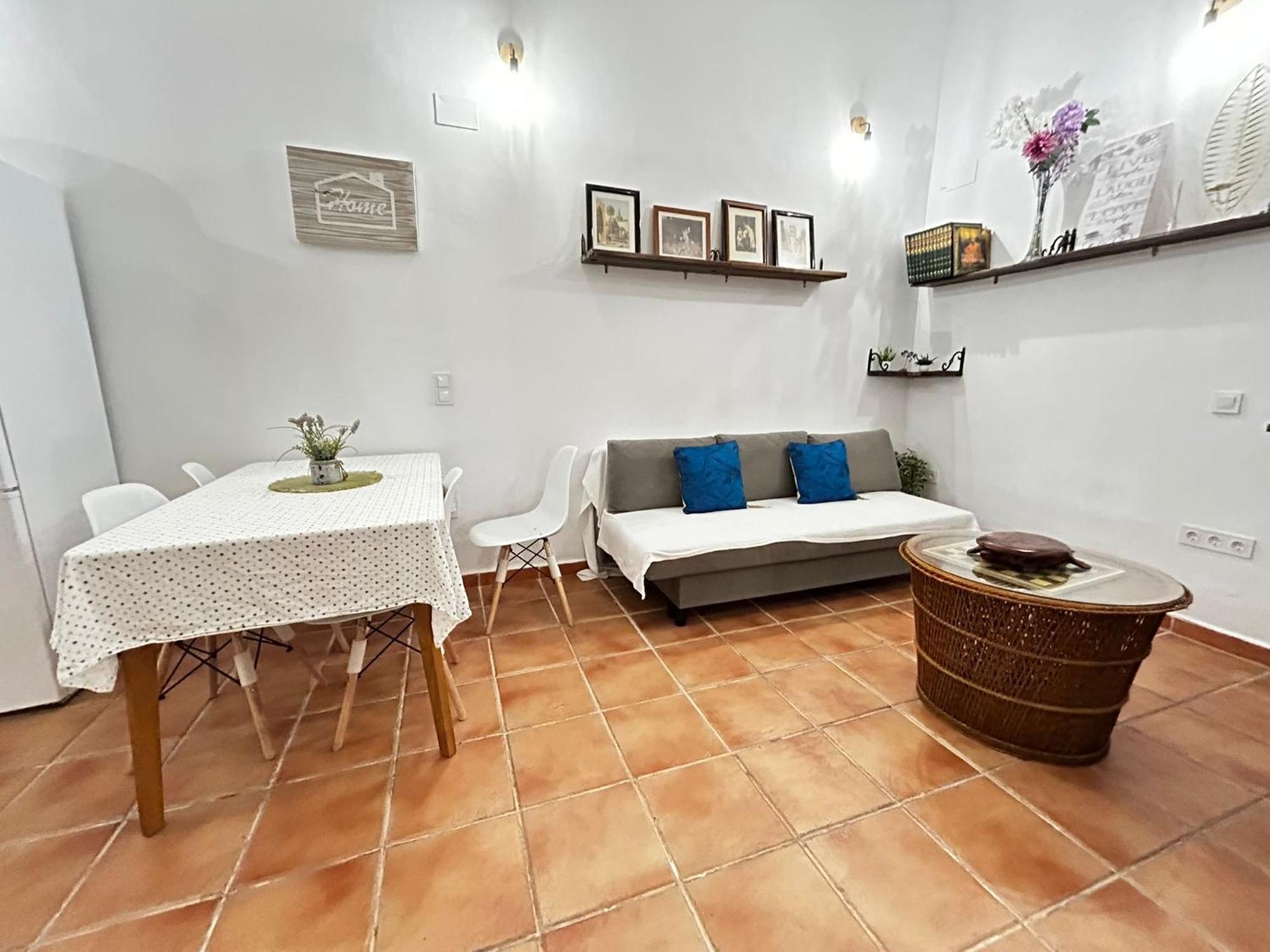 Apartments San Lorenzo Fresh セビリア 部屋 写真